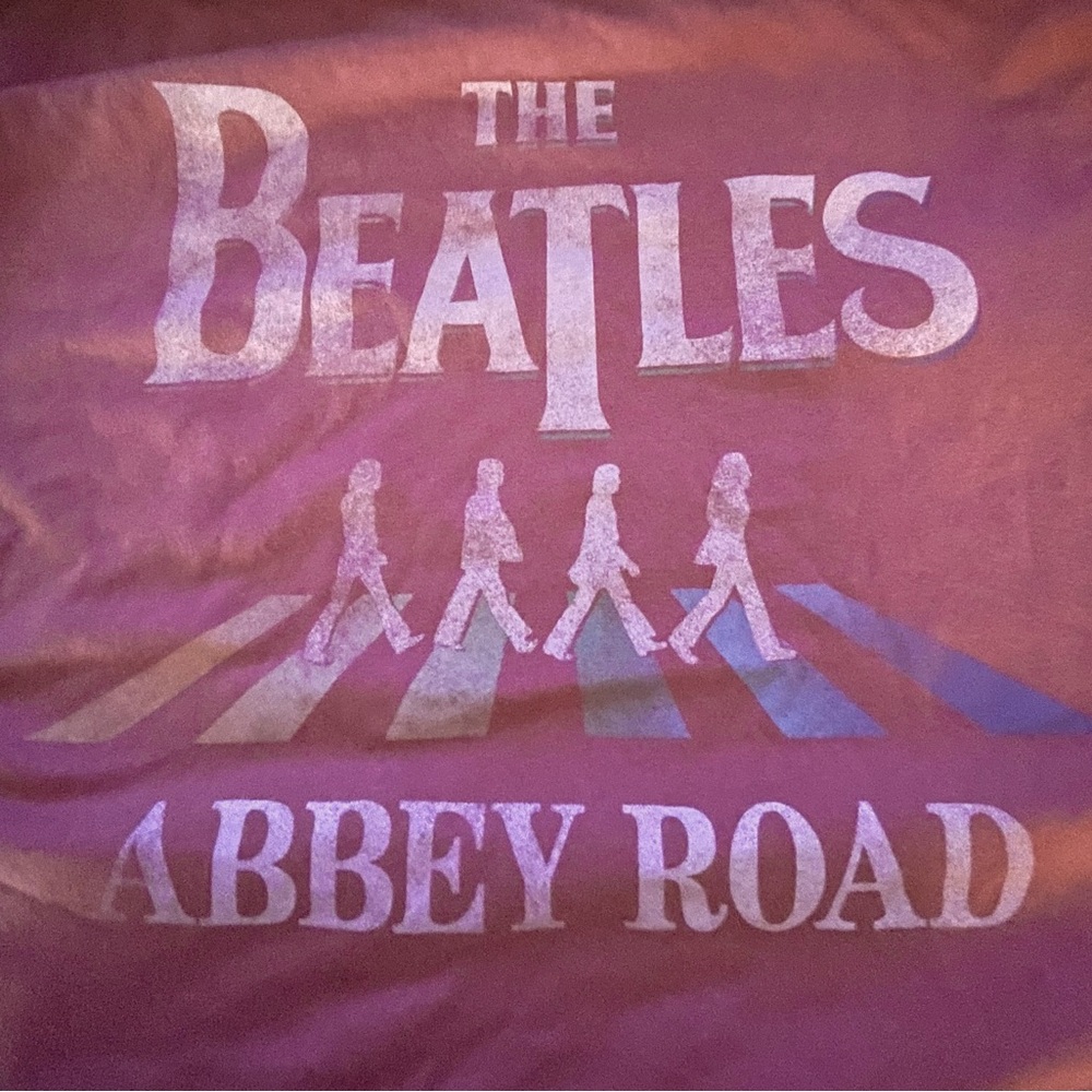 Beatles Abbey Road graphic T shirt excellent condition Sz L PTP 20” short sleeve